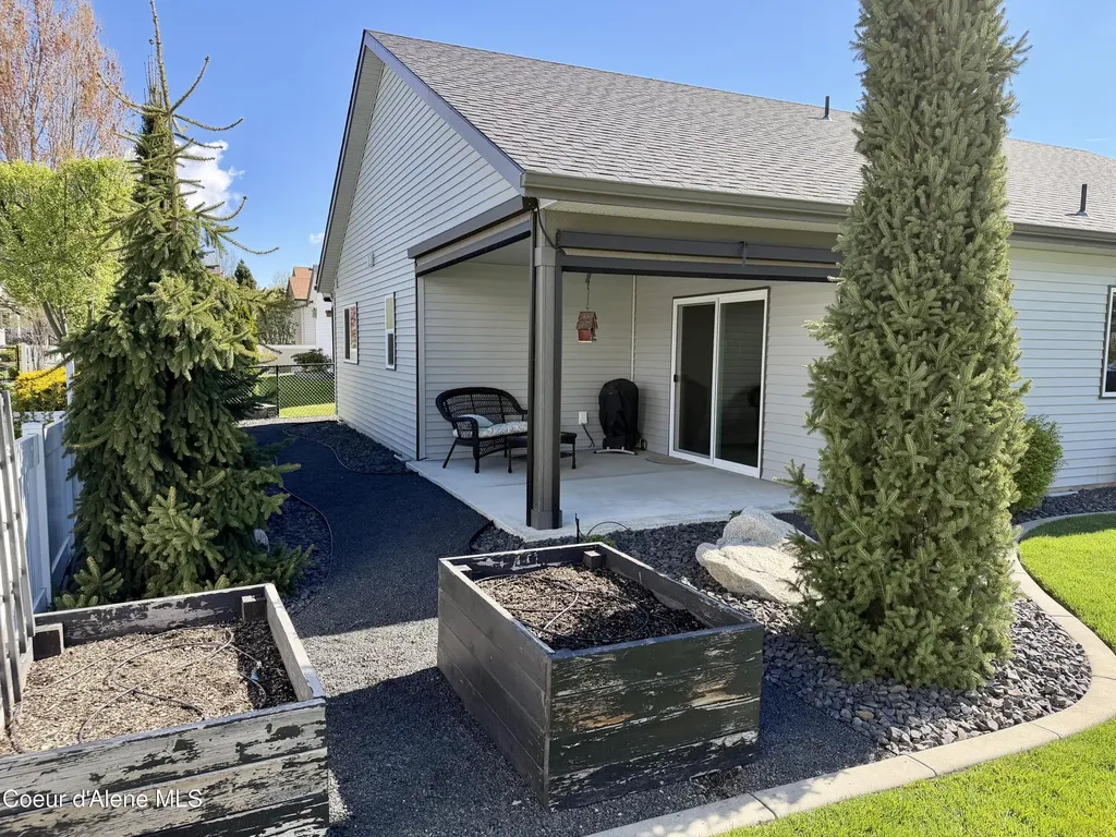 8493 N Retirewood Court Hayden ID 83835