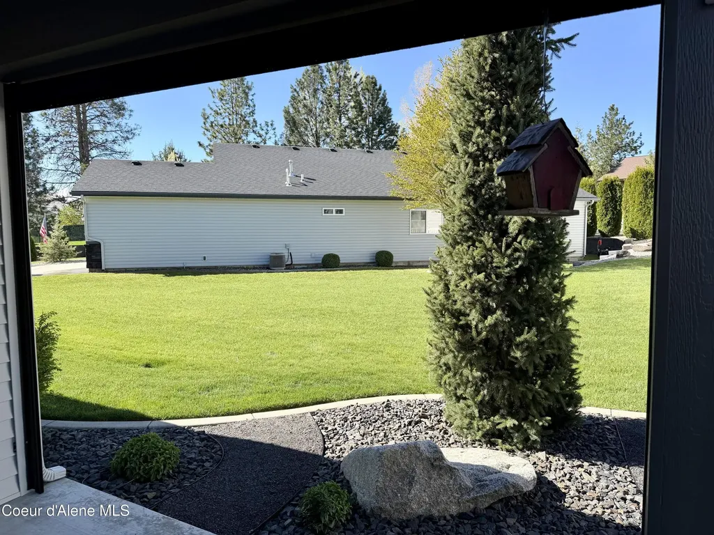8493 N Retirewood Court Hayden ID 83835