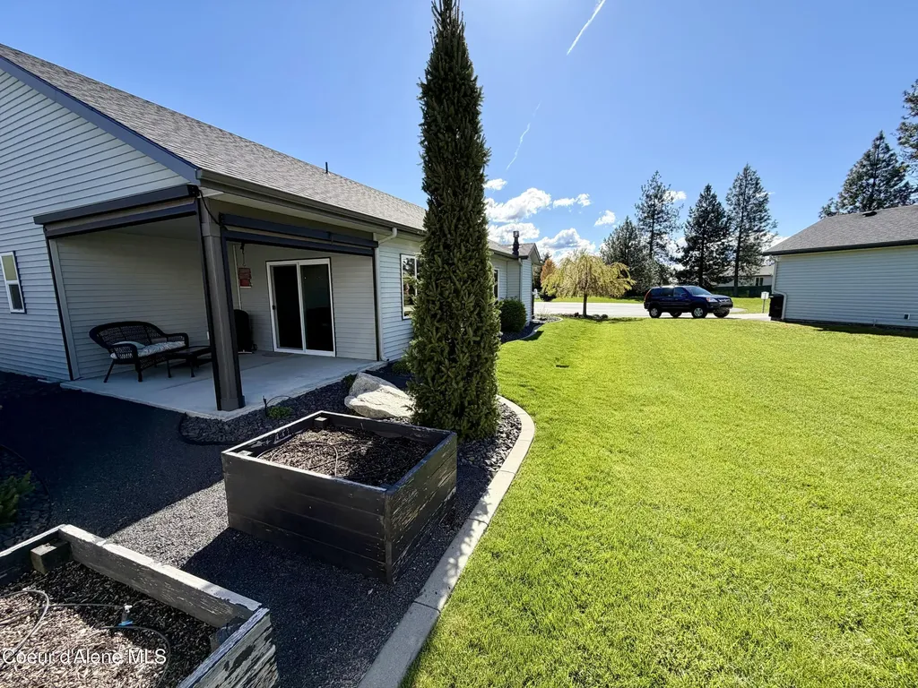 8493 N Retirewood Court Hayden ID 83835