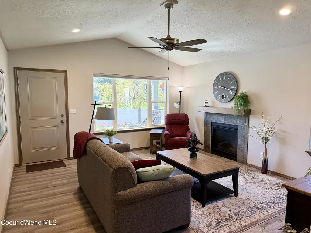 8493 N Retirewood Court Hayden ID 83835