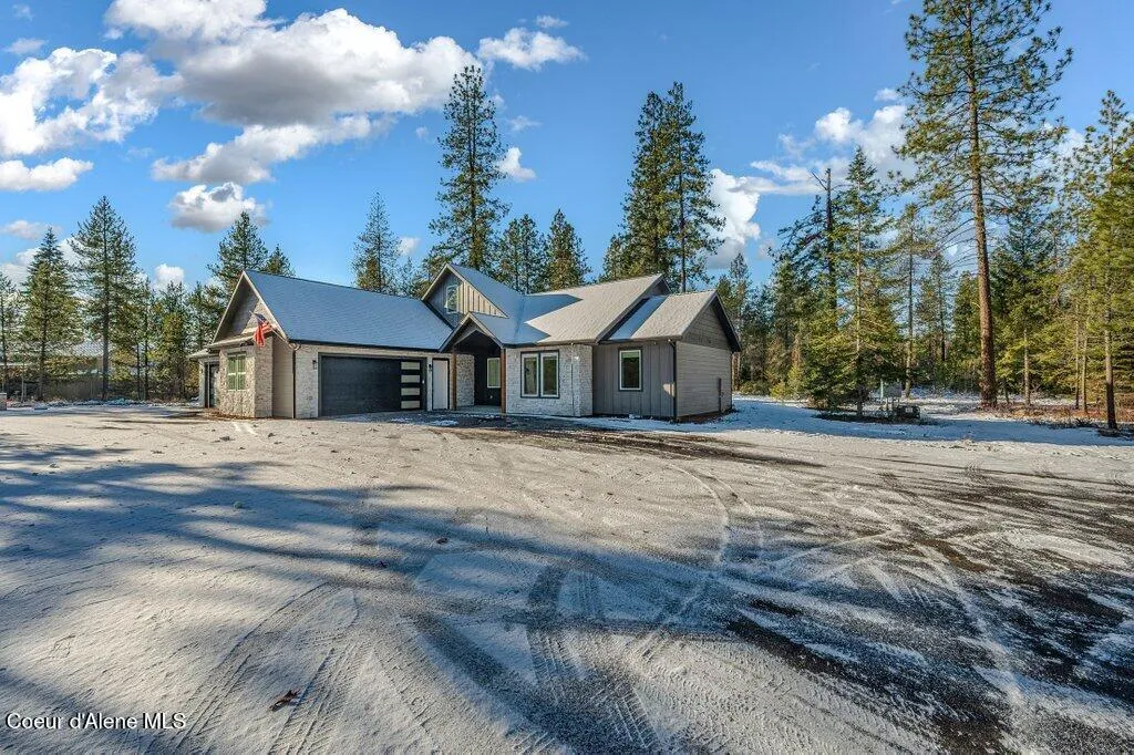 17011 N Wilkinson Road Rathdrum ID 83858