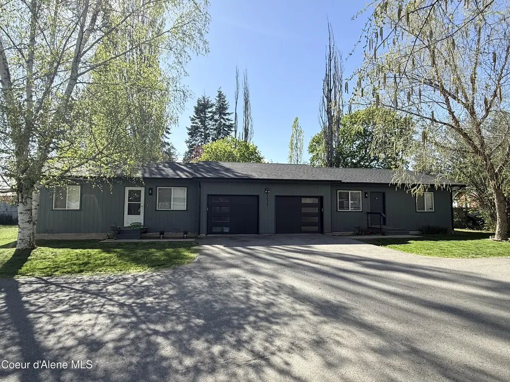 1717 Main St A&b Sandpoint ID 83864