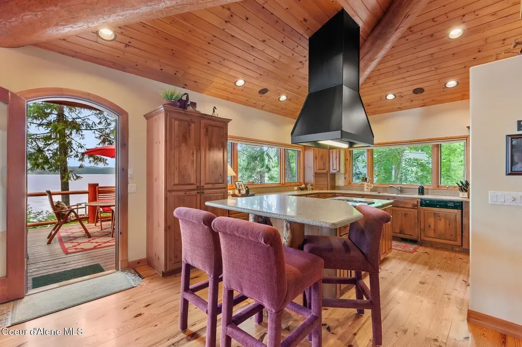 360 E Ganos Lane Harrison ID 83833