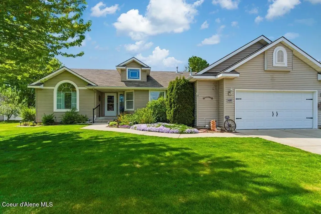 8297 N Ainsworth Drive Hayden ID 83835