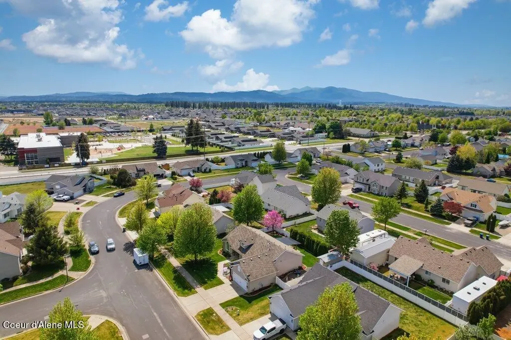 8297 N Ainsworth Drive Hayden ID 83835