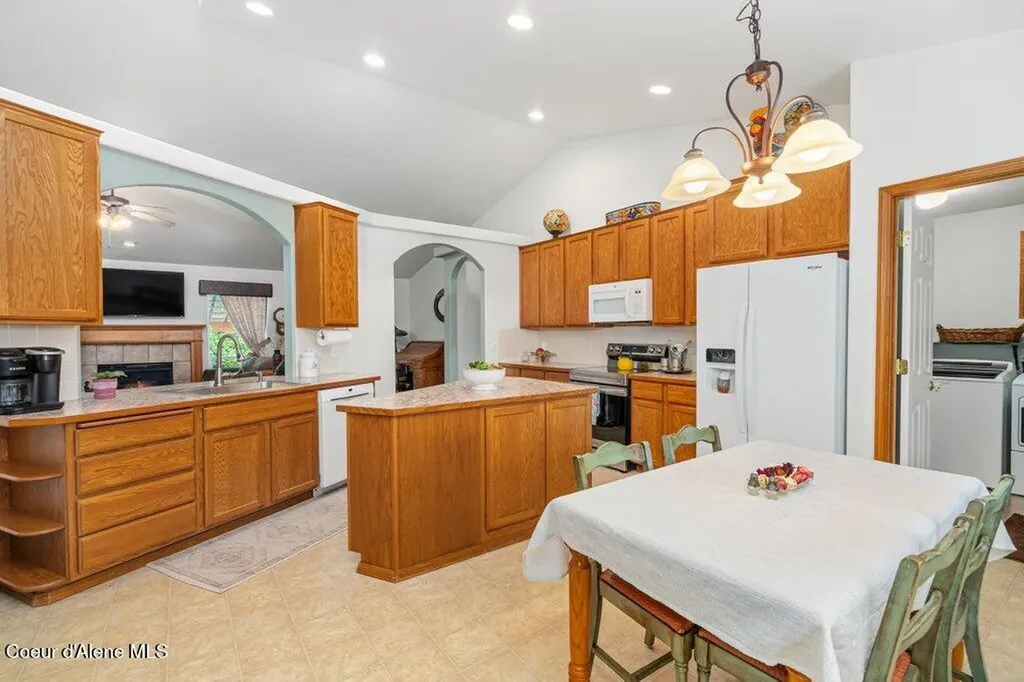 8297 N Ainsworth Drive Hayden ID 83835