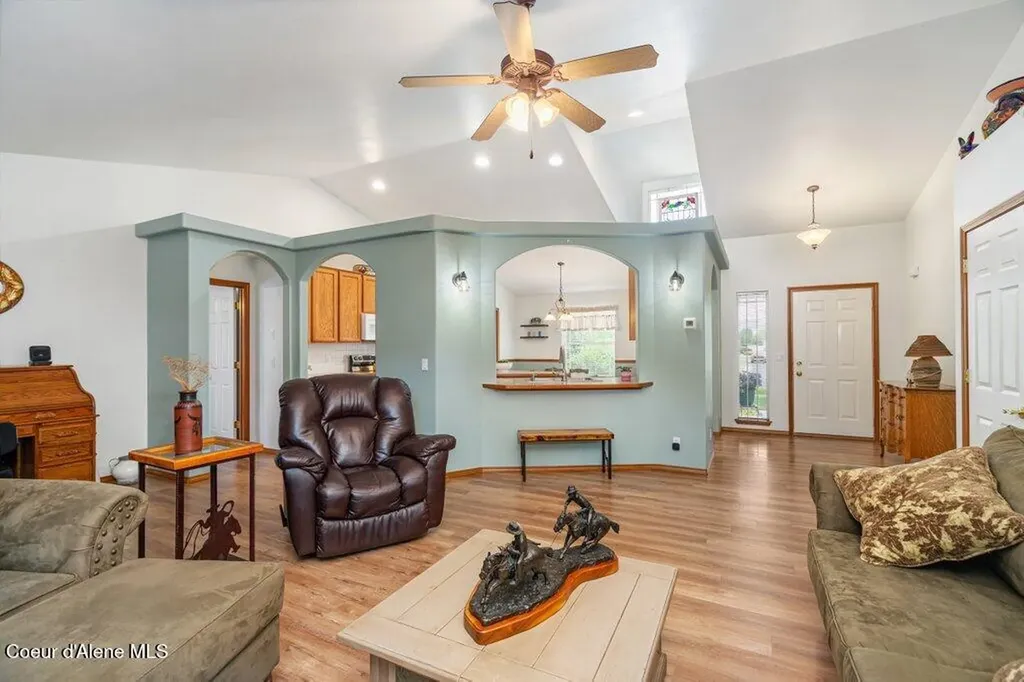 8297 N Ainsworth Drive Hayden ID 83835