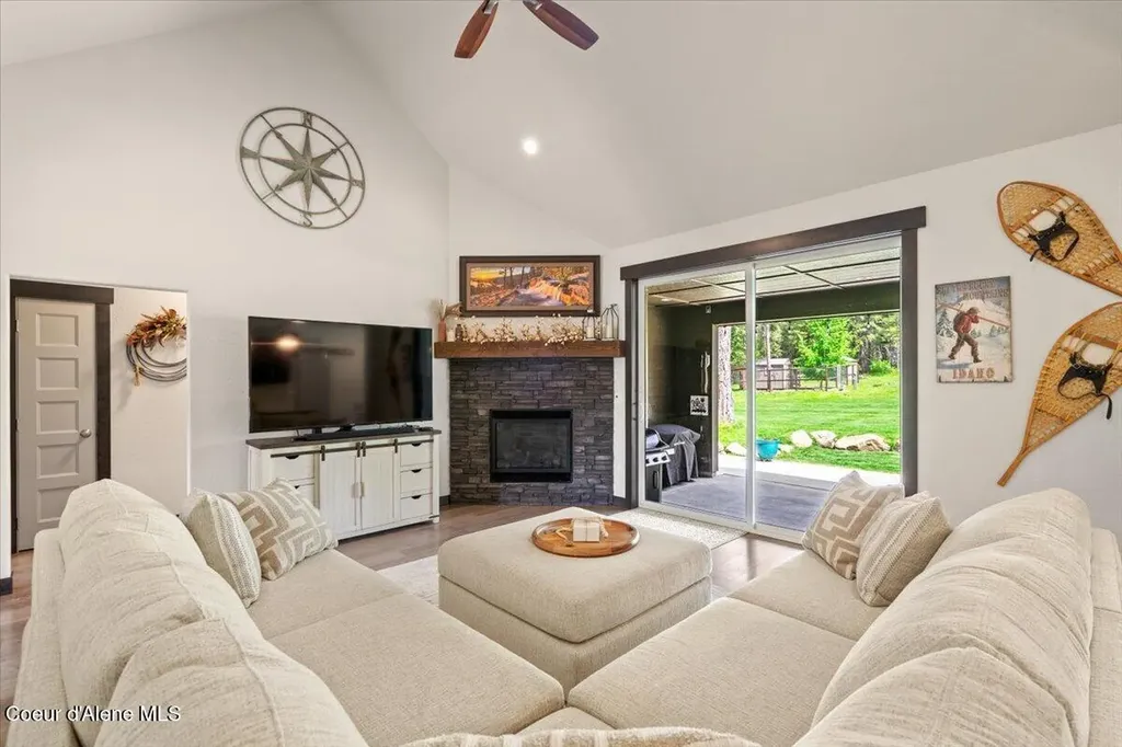 5055 W Whipsaw Lane Rathdrum ID 83858