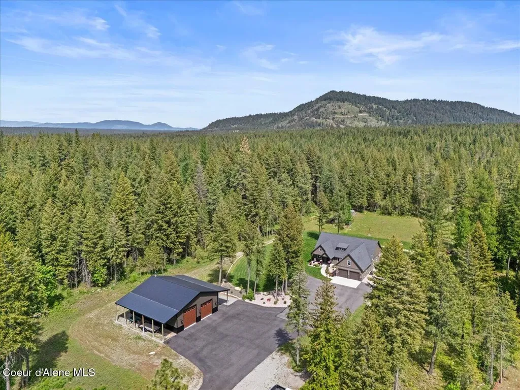 5055 W Whipsaw Lane Rathdrum ID 83858