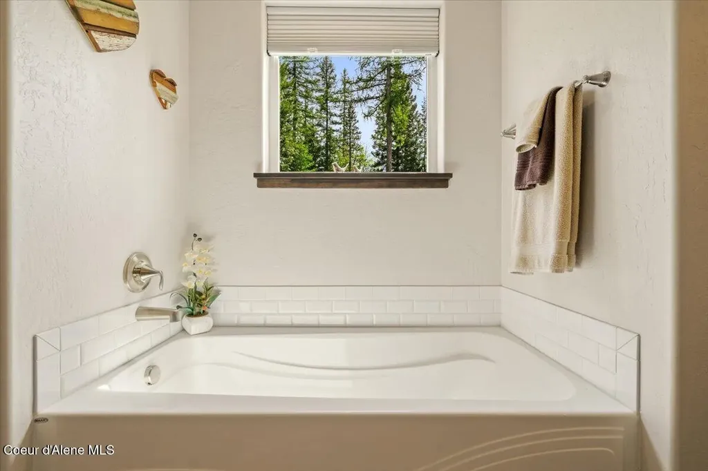 5055 W Whipsaw Lane Rathdrum ID 83858