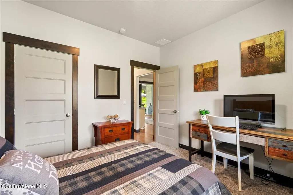 5055 W Whipsaw Lane Rathdrum ID 83858