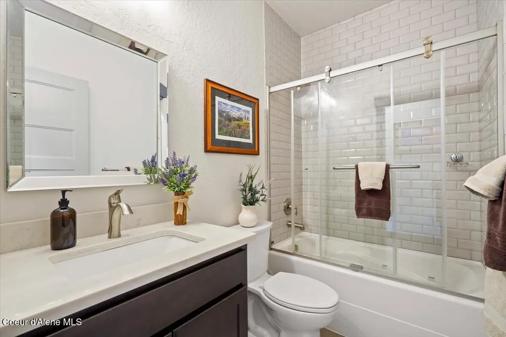 5055 W Whipsaw Lane Rathdrum ID 83858
