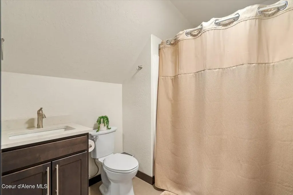 5055 W Whipsaw Lane Rathdrum ID 83858