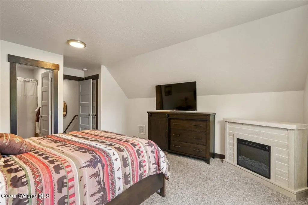 5055 W Whipsaw Lane Rathdrum ID 83858