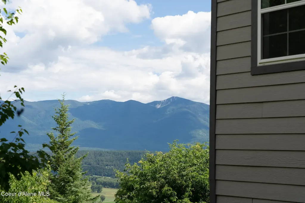 1588 Sunrise Road Bonners Ferry ID 83805