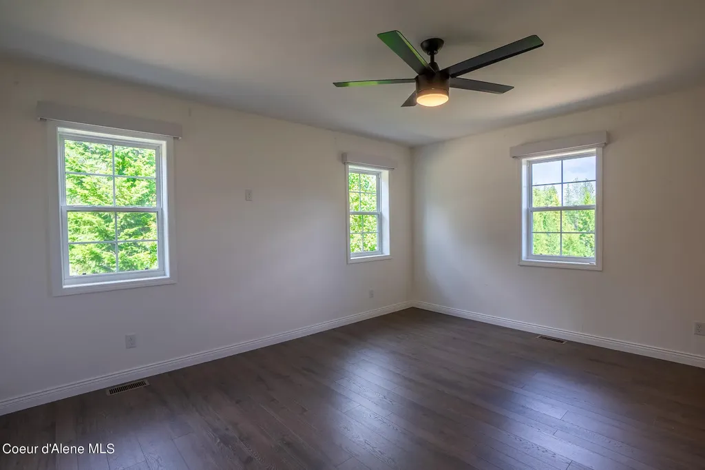 1588 Sunrise Road Bonners Ferry ID 83805