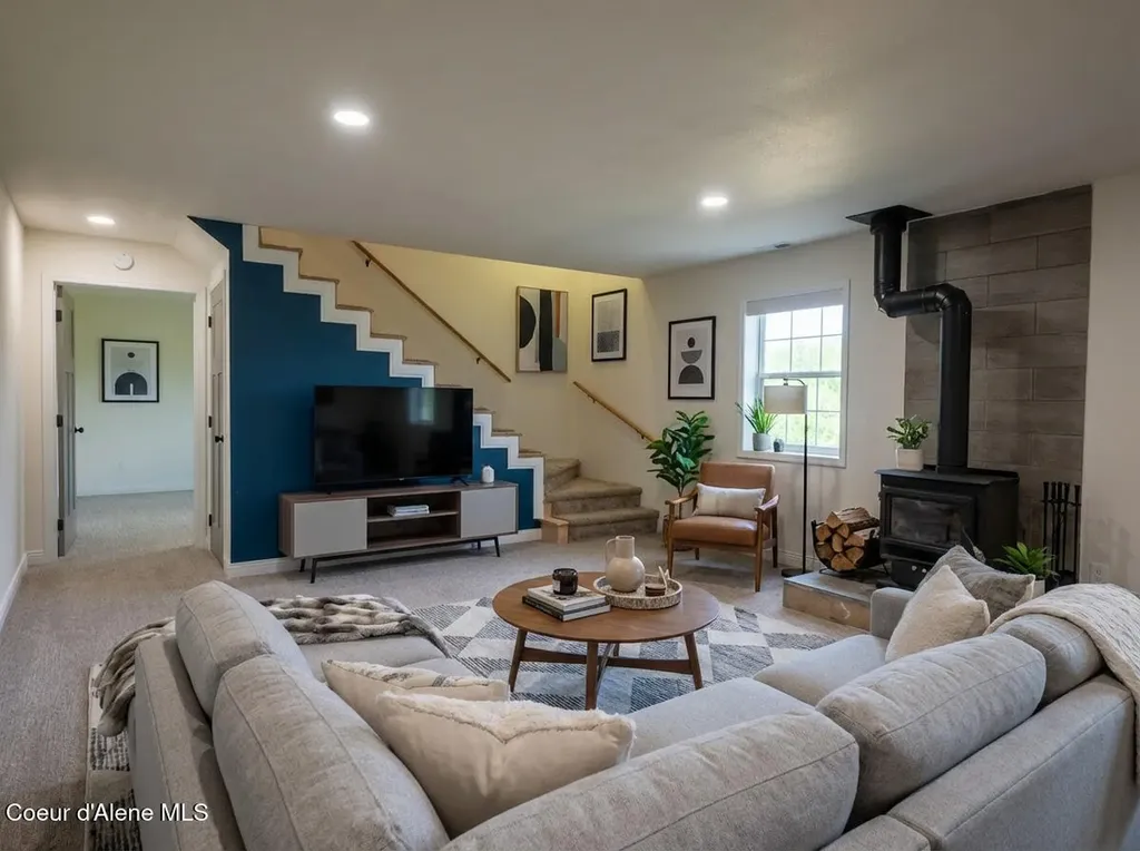 1588 Sunrise Road Bonners Ferry ID 83805