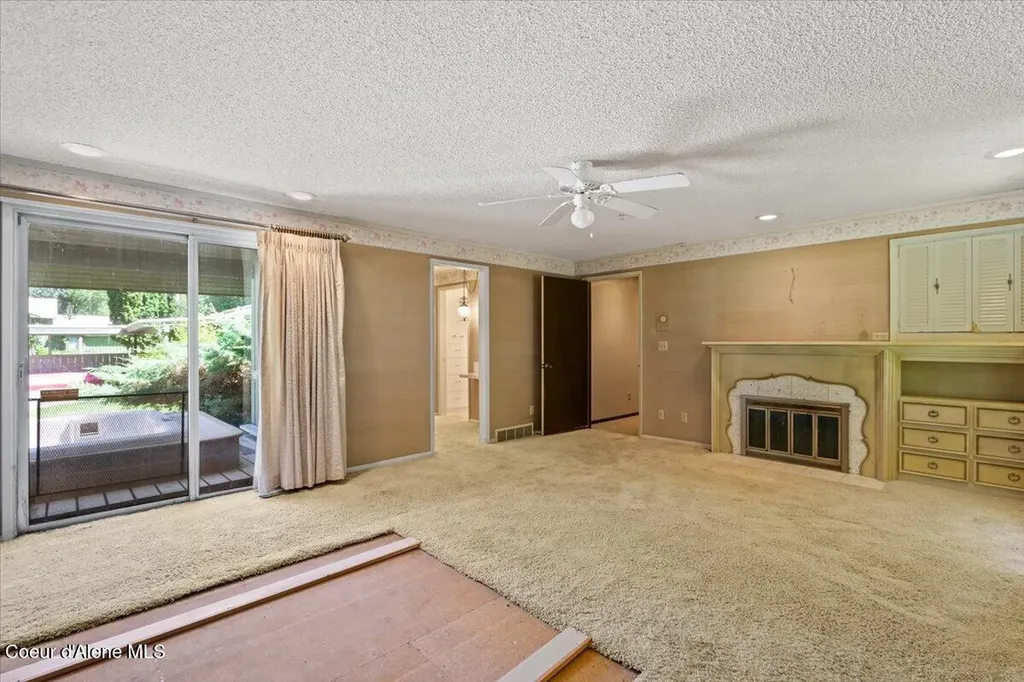 9603 N Strahorn Road Hayden Lake ID 83835