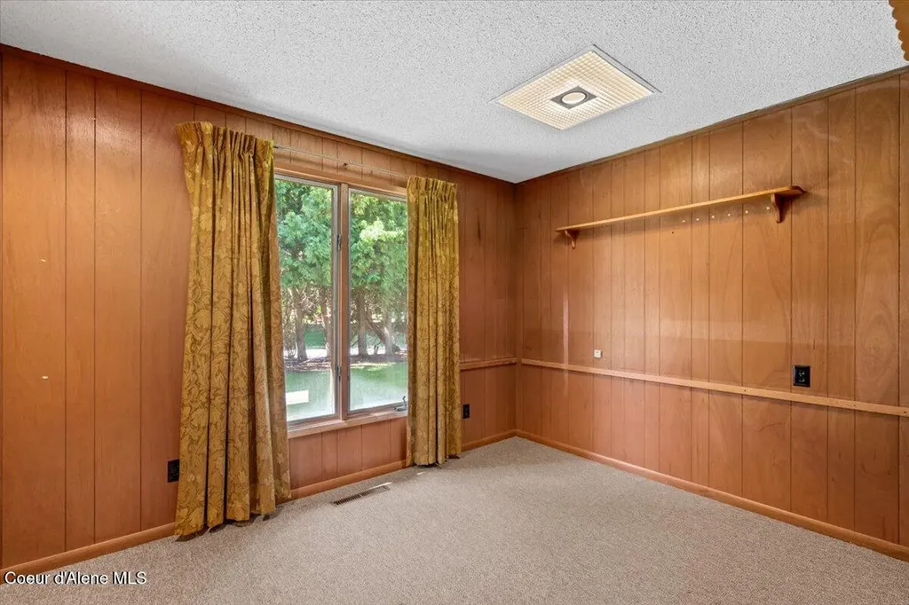 9603 N Strahorn Road Hayden Lake ID 83835