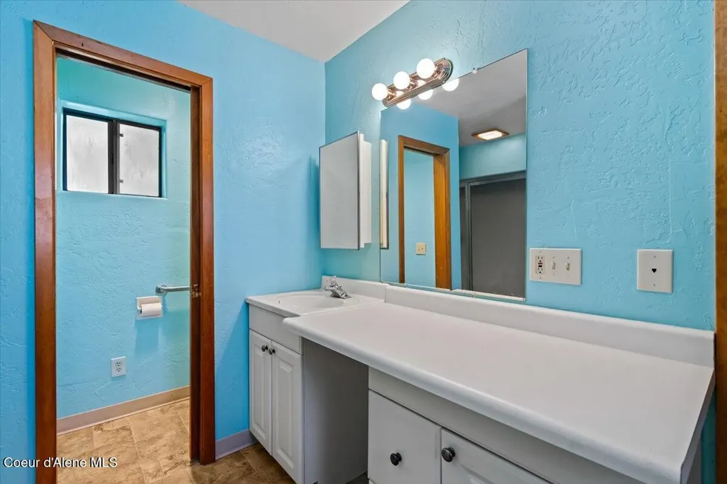 9603 N Strahorn Road Hayden Lake ID 83835
