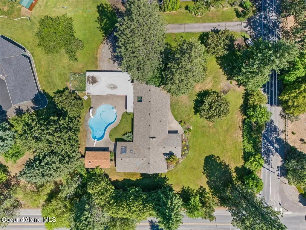 9603 N Strahorn Road Hayden Lake ID 83835