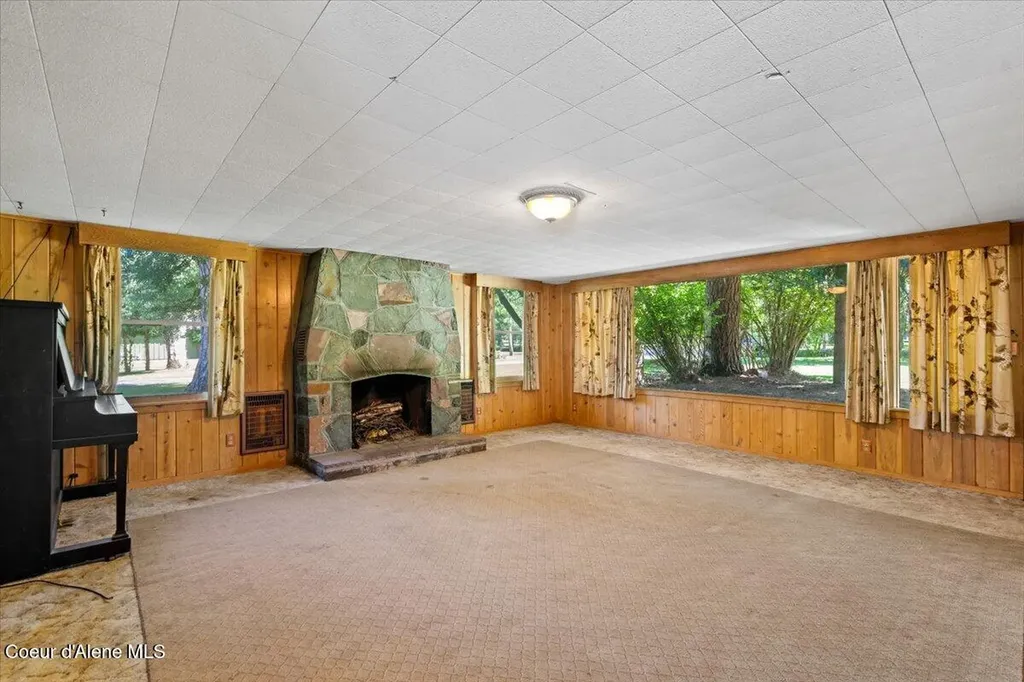 9603 N Strahorn Road Hayden Lake ID 83835