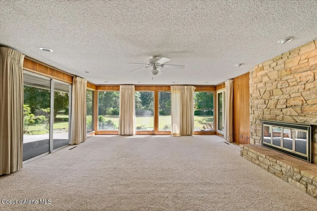 9603 N Strahorn Road Hayden Lake ID 83835