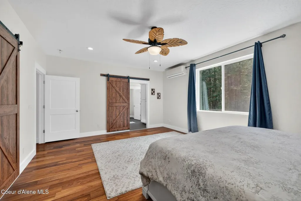 7044 E Tellum Avenue Athol ID 83801