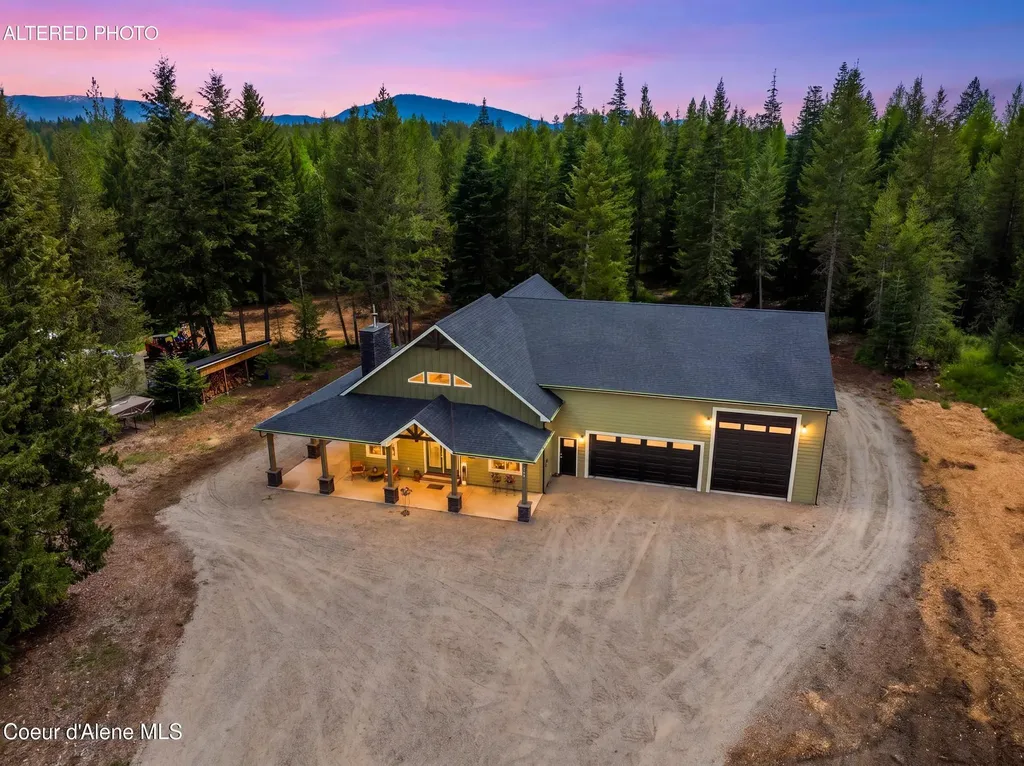 7044 E Tellum Avenue Athol ID 83801