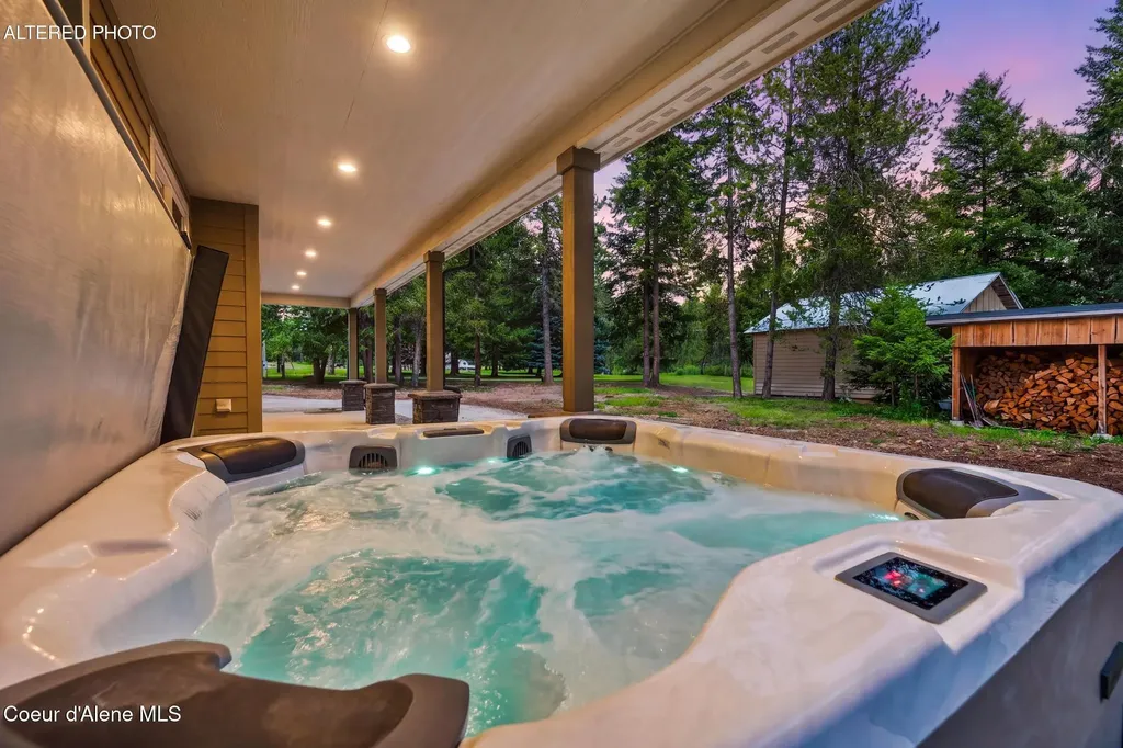 7044 E Tellum Avenue Athol ID 83801