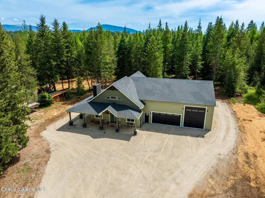 7044 E Tellum Avenue Athol ID 83801