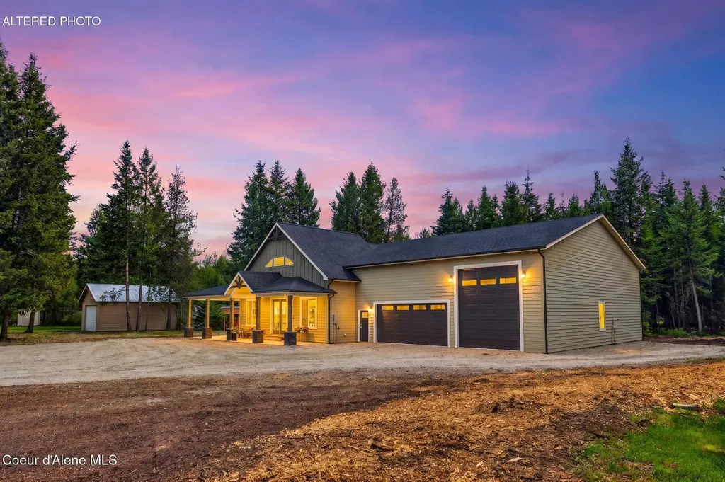 7044 E Tellum Avenue Athol ID 83801