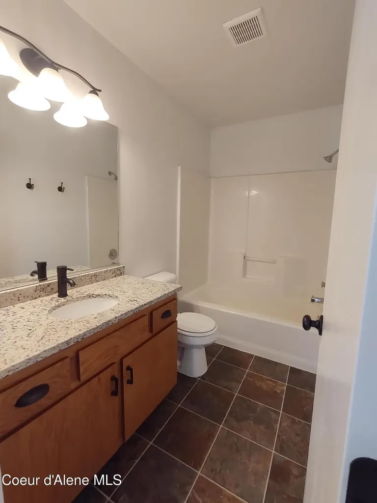 13747 N Natalie St 1&2 Rathdrum ID 83858