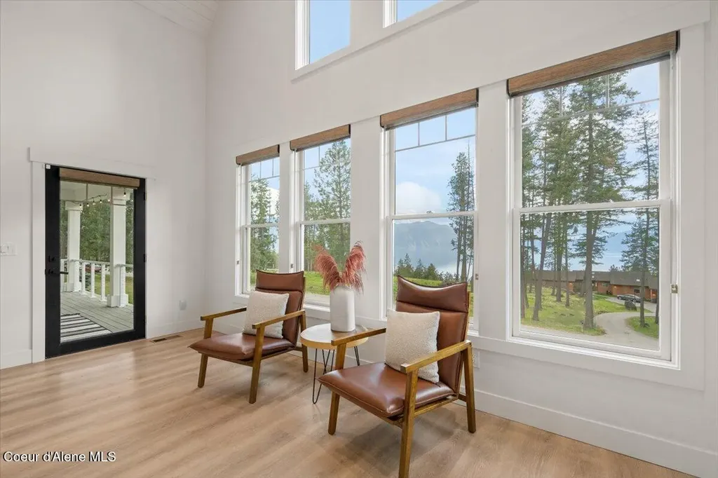 357 E David Thompson Road Hope ID 83836