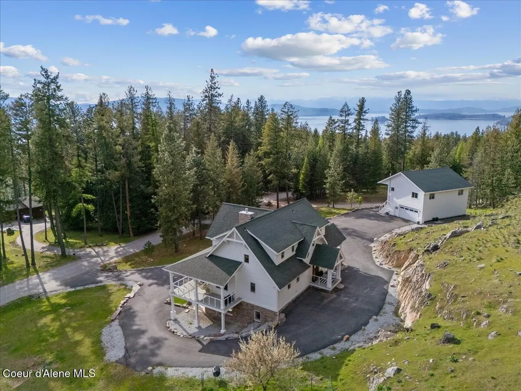 357 E David Thompson Road Hope ID 83836
