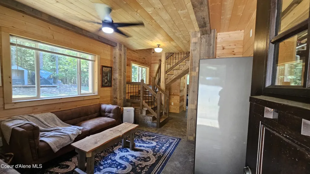 289 Providence Lake Loop Sagle ID 83860