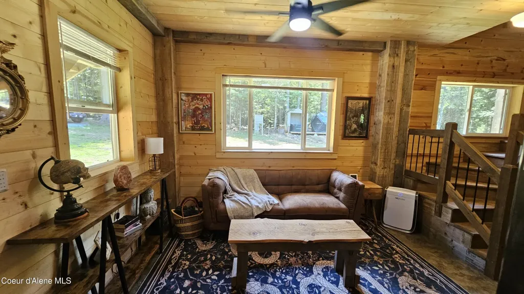289 Providence Lake Loop Sagle ID 83860