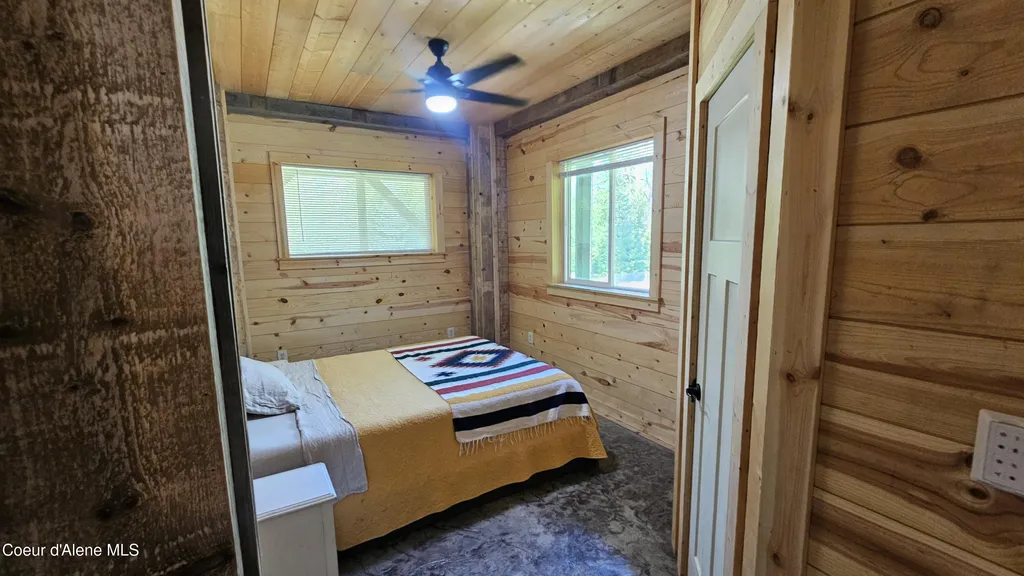 289 Providence Lake Loop Sagle ID 83860