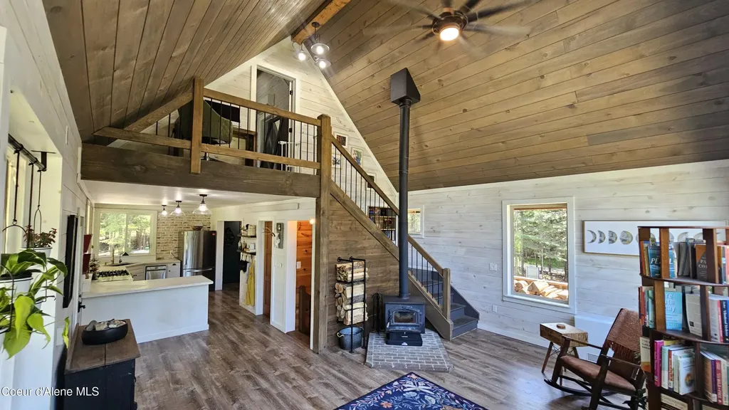 289 Providence Lake Loop Sagle ID 83860