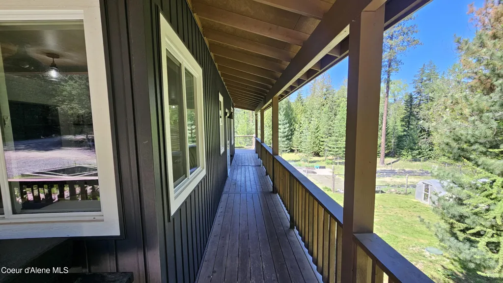 289 Providence Lake Loop Sagle ID 83860