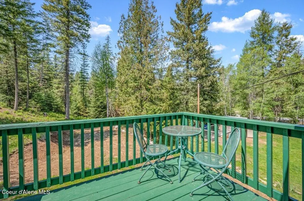 3183 Eastside Road Priest River ID 83856