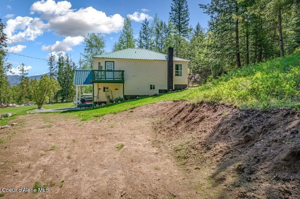 3183 Eastside Road Priest River ID 83856