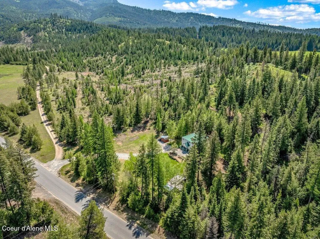 3183 Eastside Road Priest River ID 83856
