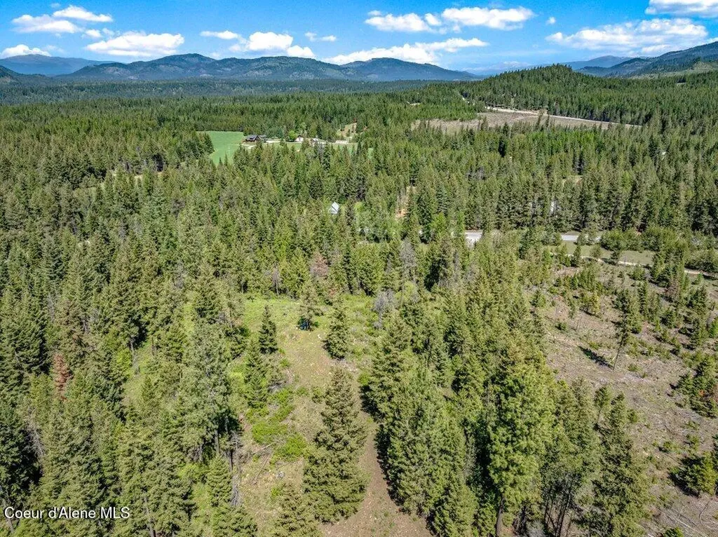 3183 Eastside Road Priest River ID 83856