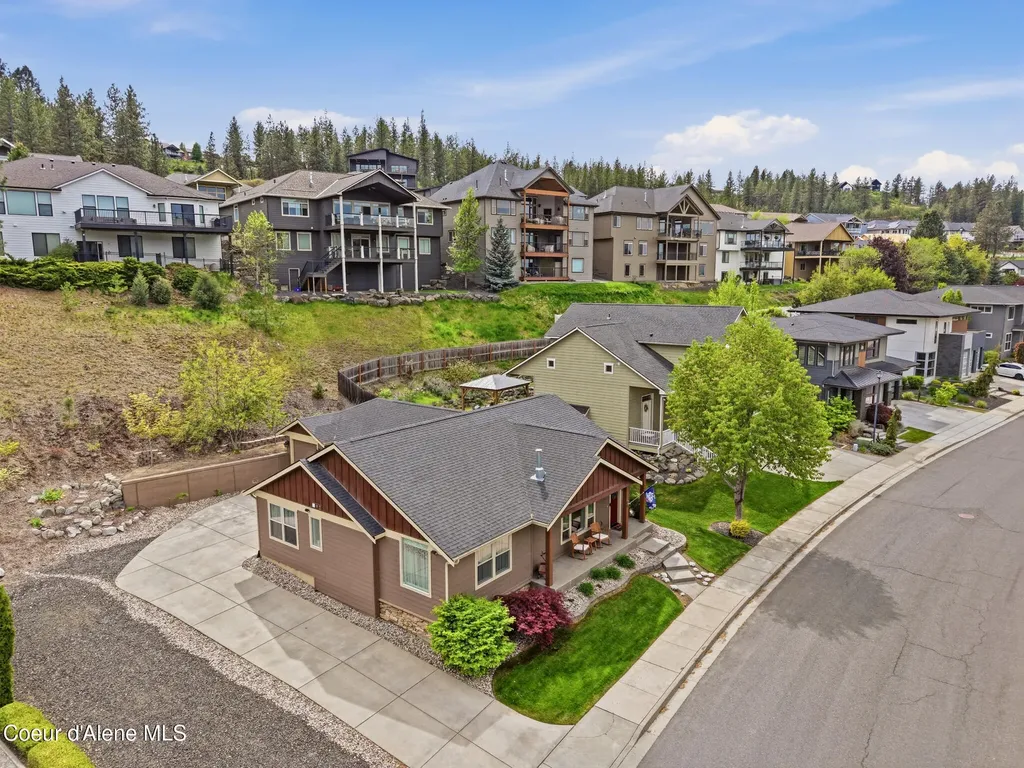 611 W Willapa Avenue Spokane WA 99224