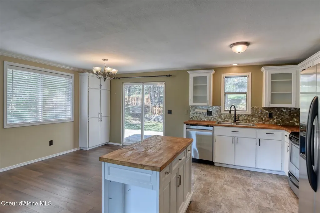 1911 E Sundance Drive Post Falls ID 83854