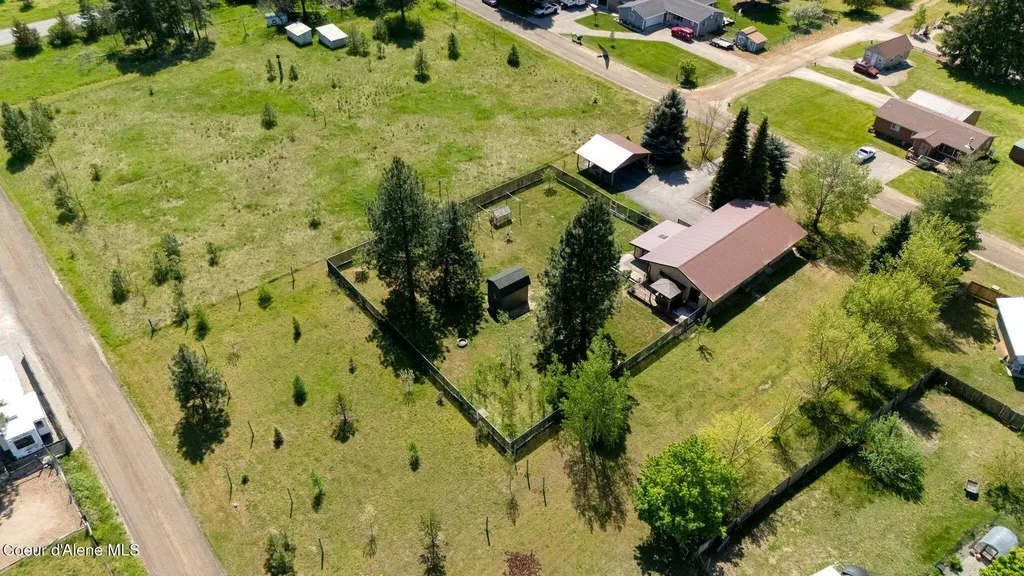 71 Maple Street Moyie Springs ID 83845