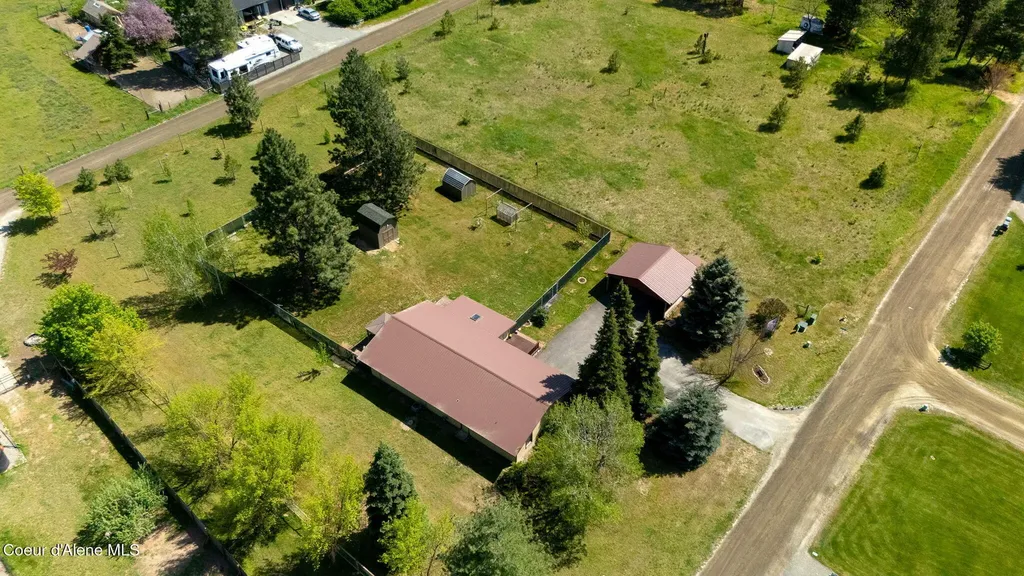 71 Maple Street Moyie Springs ID 83845