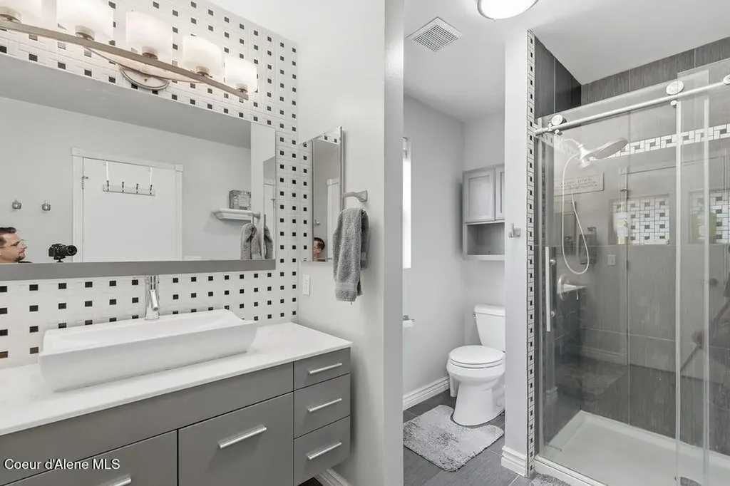 2413 N Stagecoach Drive Post Falls ID 83854