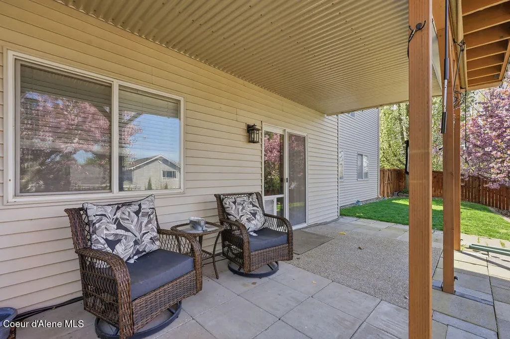 2413 N Stagecoach Drive Post Falls ID 83854